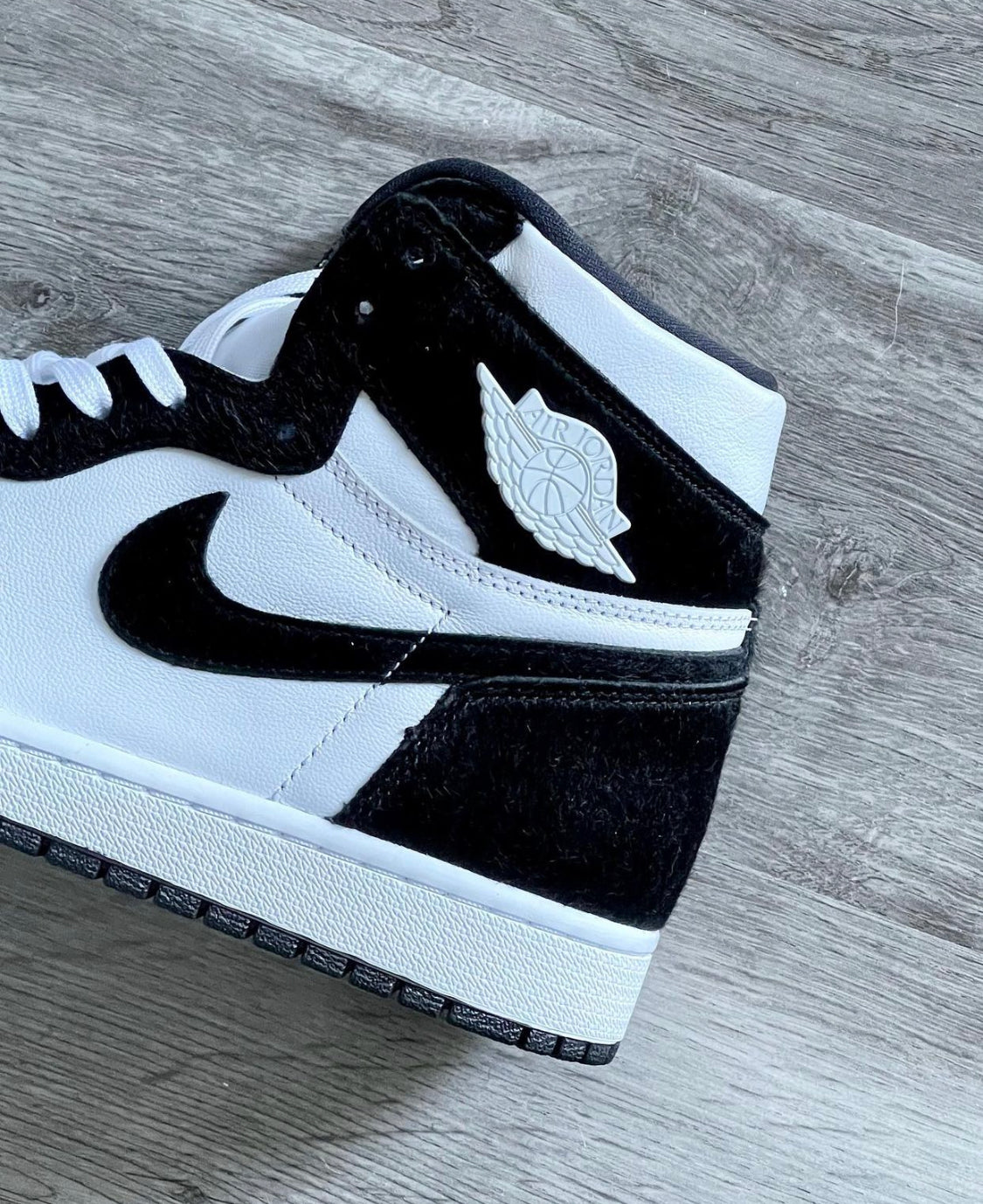 Air Jordan 1 High “ Twist ”