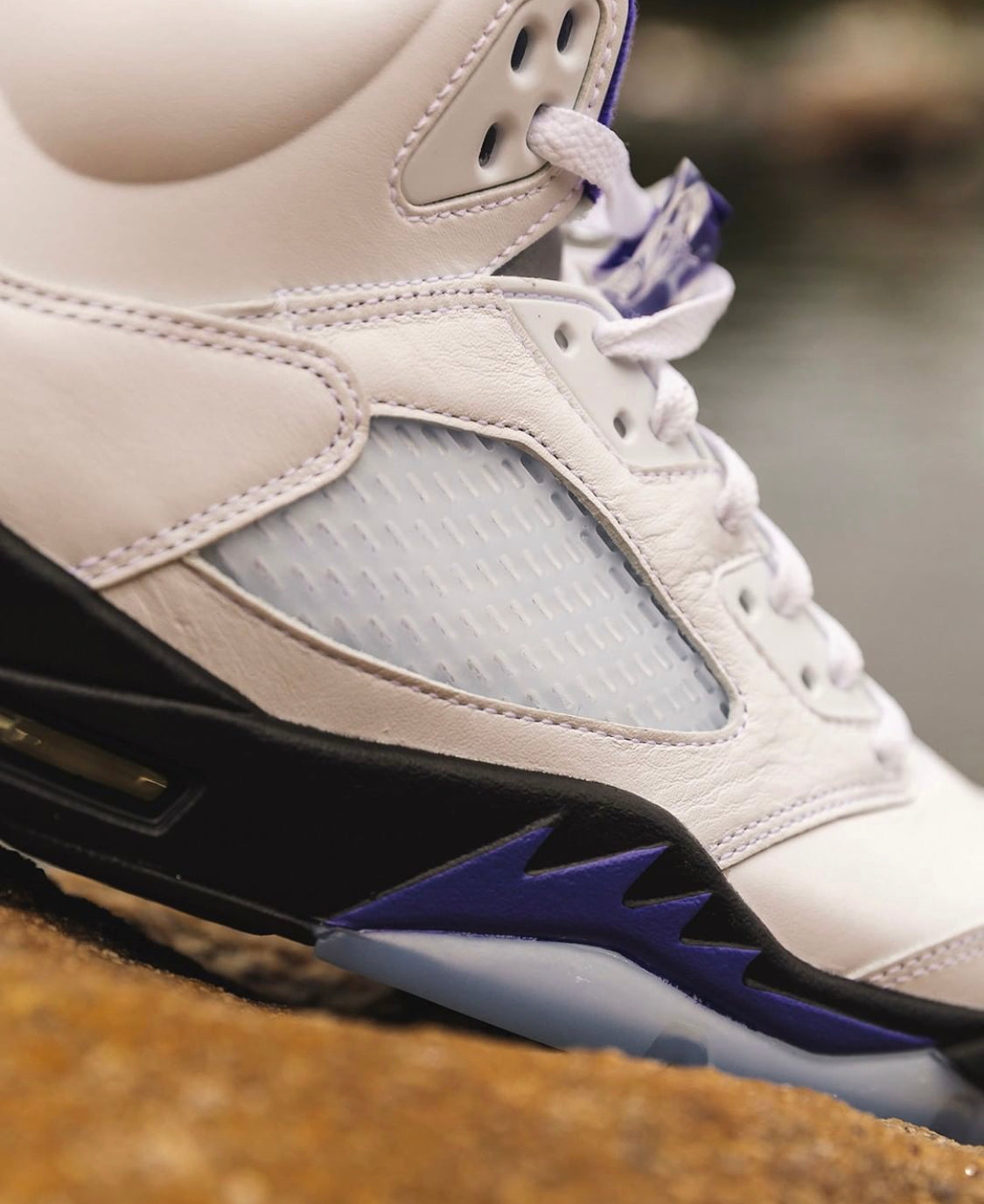 Air Jordan 5 “ Dark Concord “