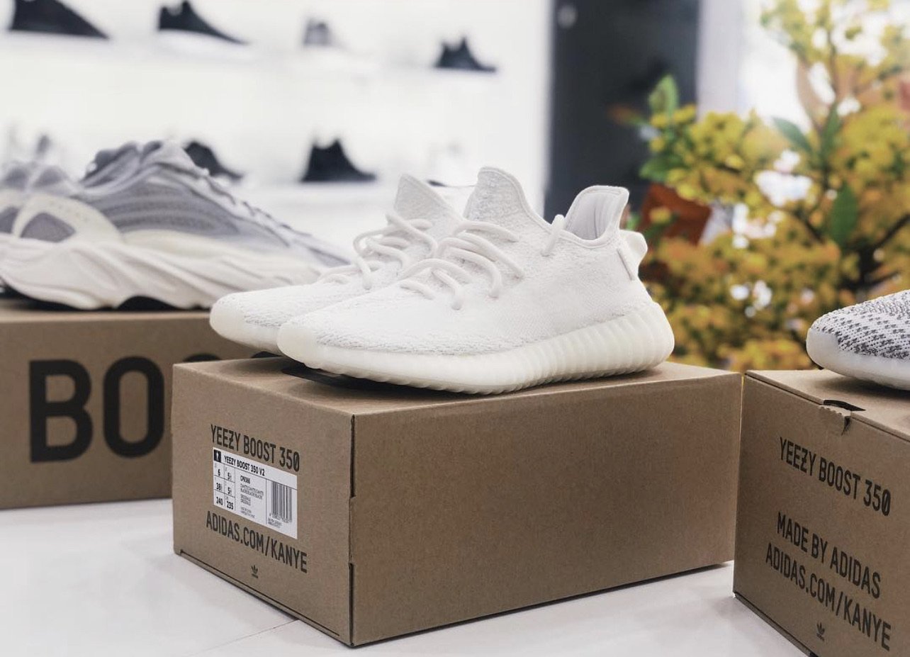 Yeezy Boost 350 V1 “Triple White”