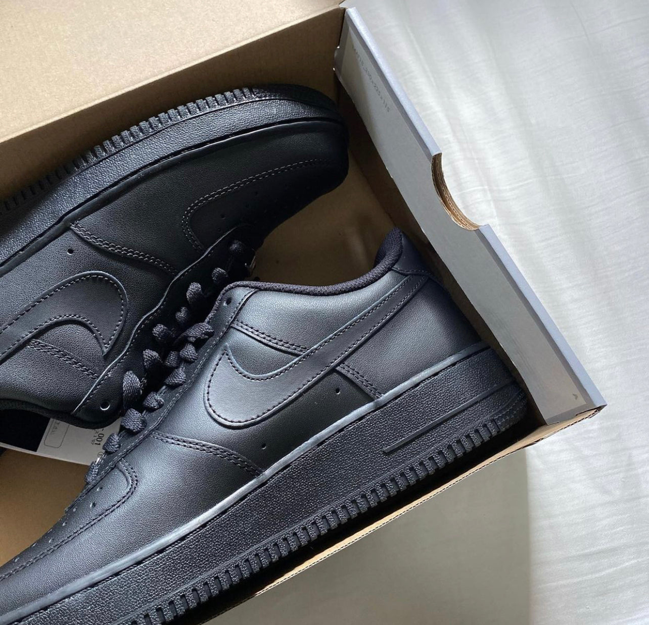 WMNS Airforce Af 1 “Black”