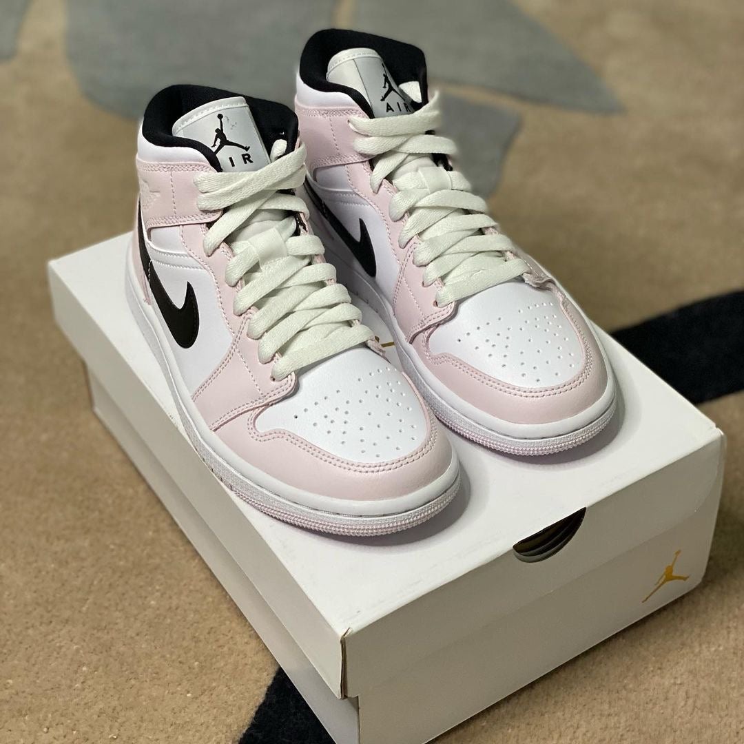 Air Jordan 1 Mid “Barely Rose”