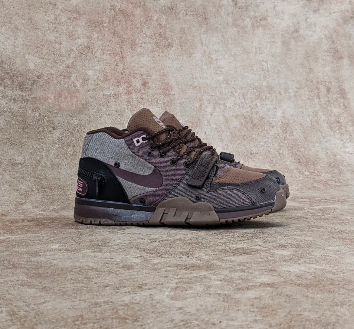 Air Trainer 1 SP x Travis Scott “ Light chocolate”