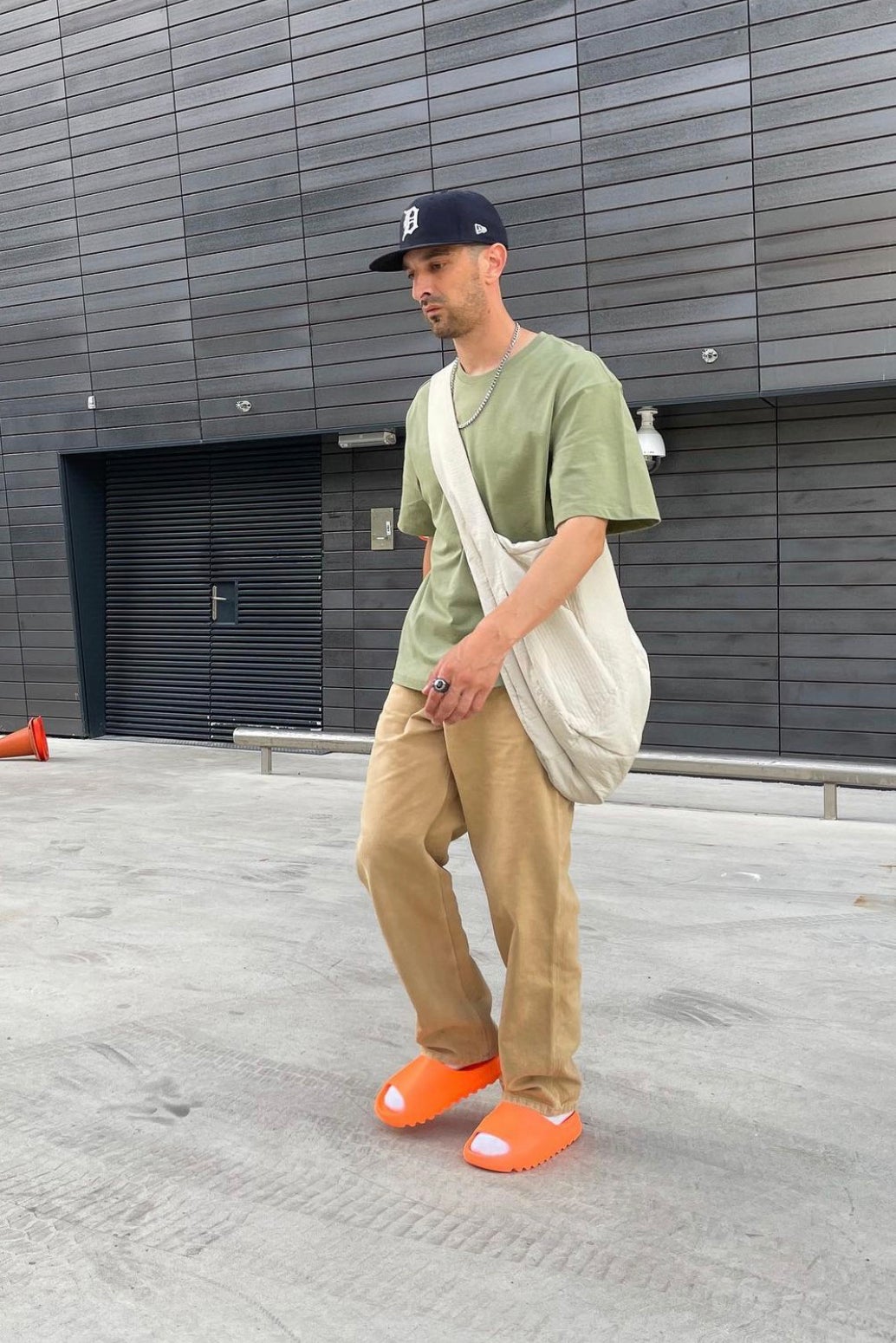 Yeezy Slides “Enflame Orange”