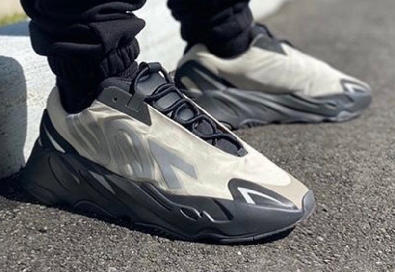 Yeezy Boost 700 MNVN “ Bone ”