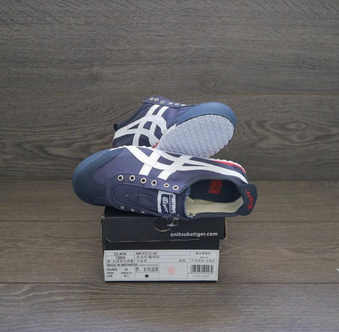 Onitsuka Tiger Mexico 66 Slipon - “Navy/Off White”