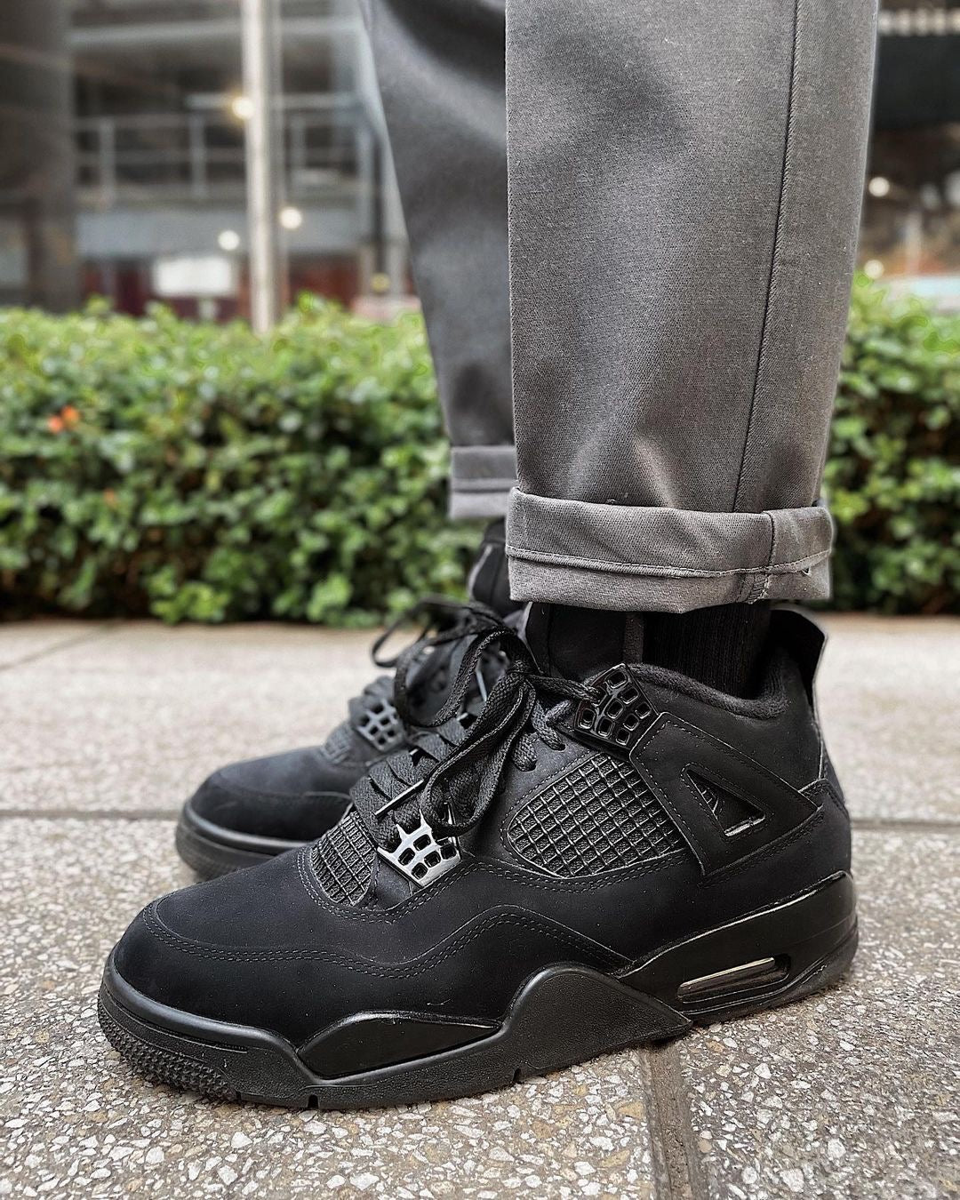 Air Jordan 4 “ Black Cat ”