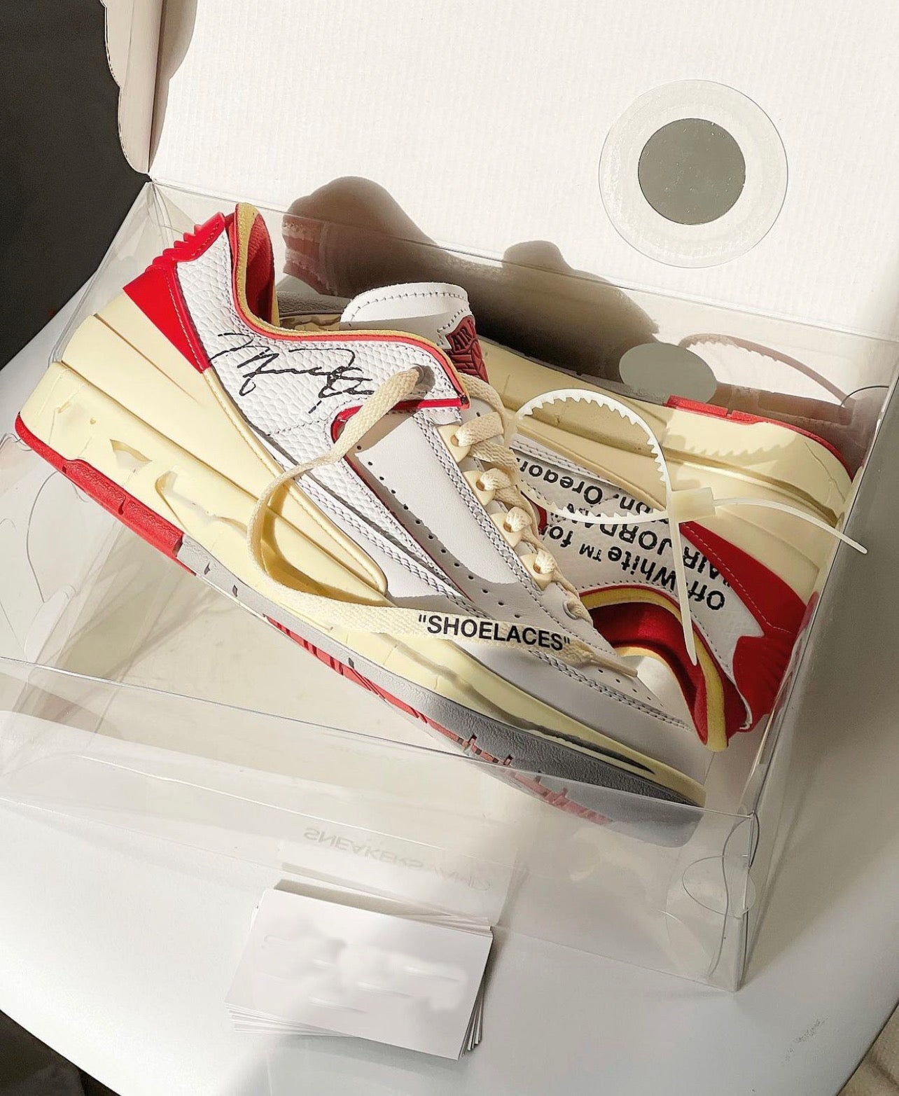 Off-White x Air Jordan Low 2 SP “Chicago”