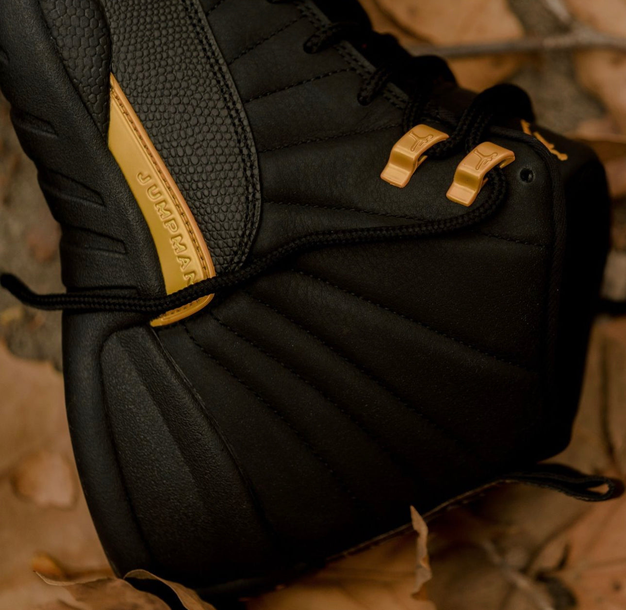 Air Jordan 12 “ Black Taxi “