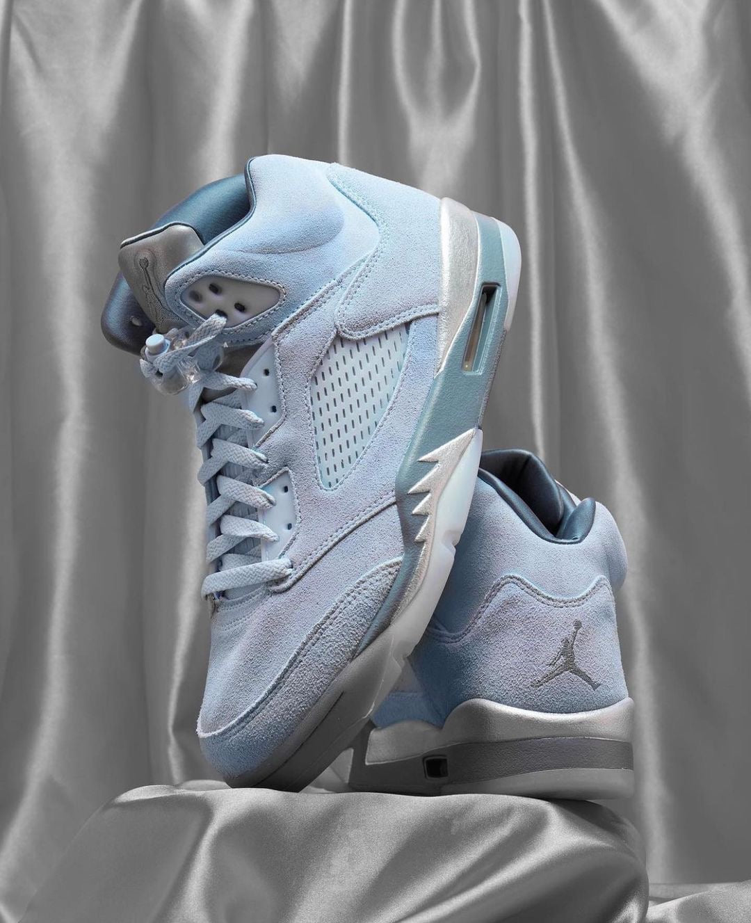 Air Jordan 5 Retro “ Blue Bird “