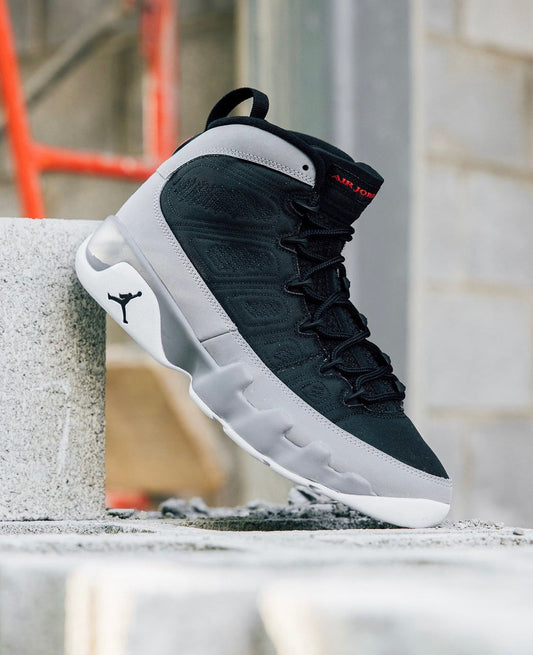 Air Jordan Retro 9 “ Particle Grey “