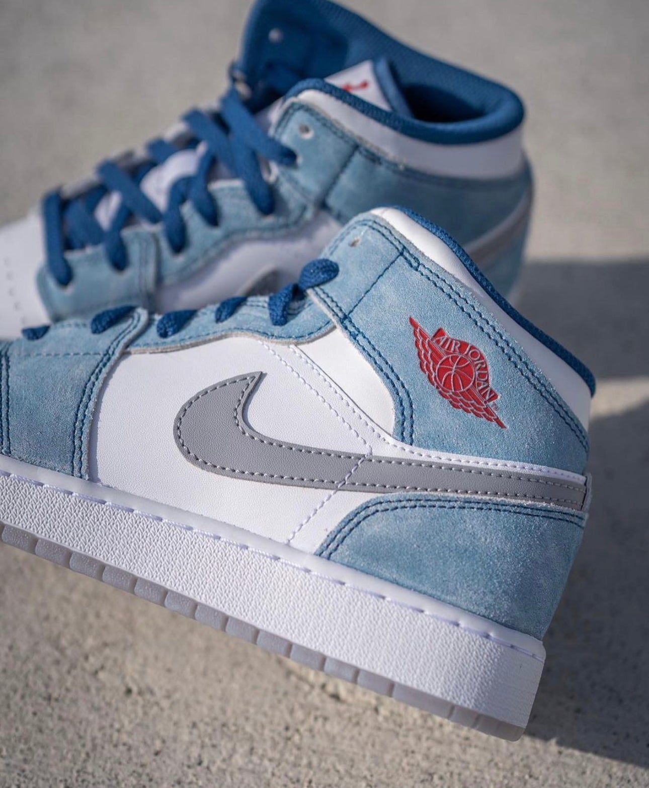 Air Jordan 1 Mid “ French Blue “