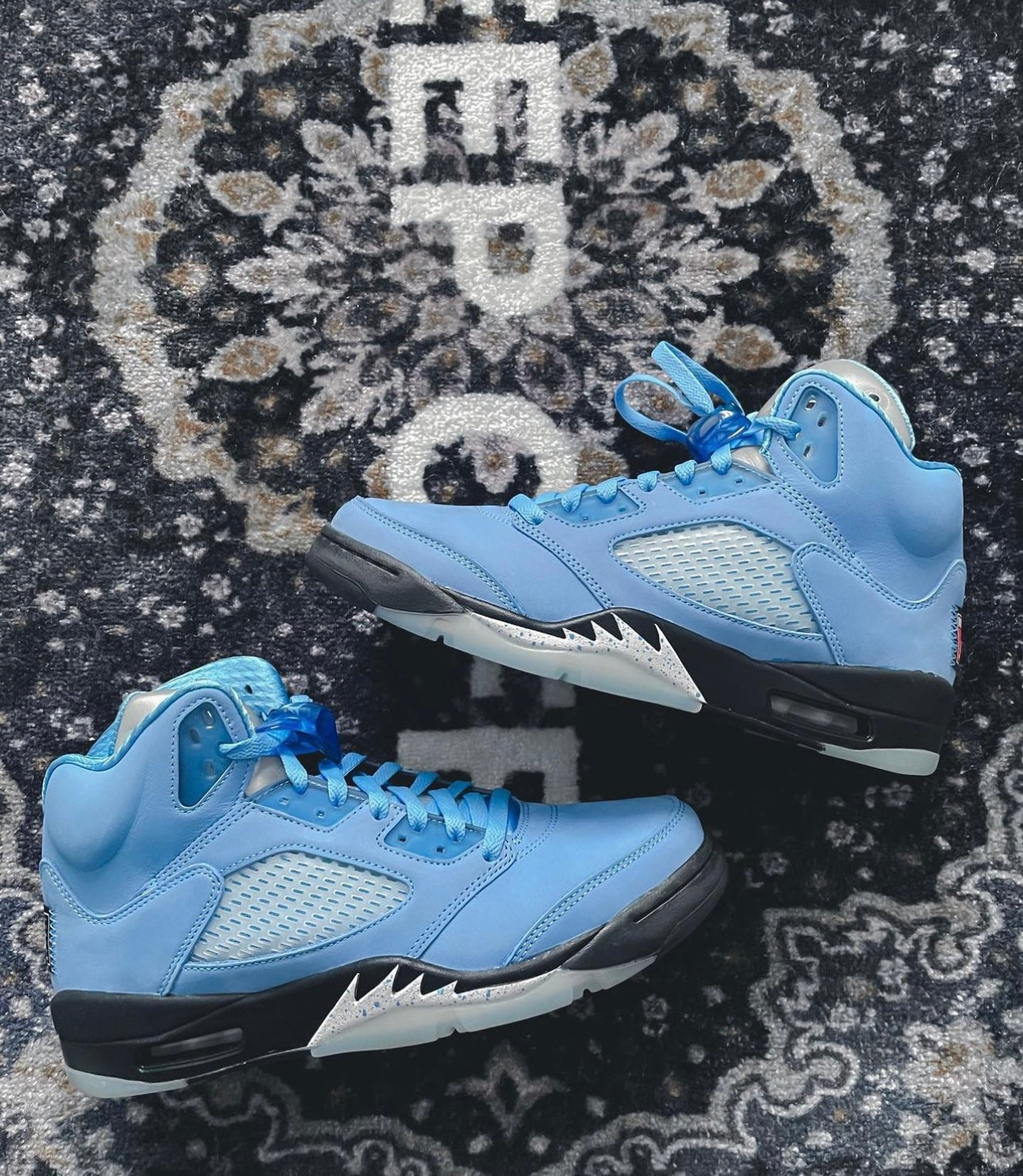 Air Jordan 5 SE “UNC”