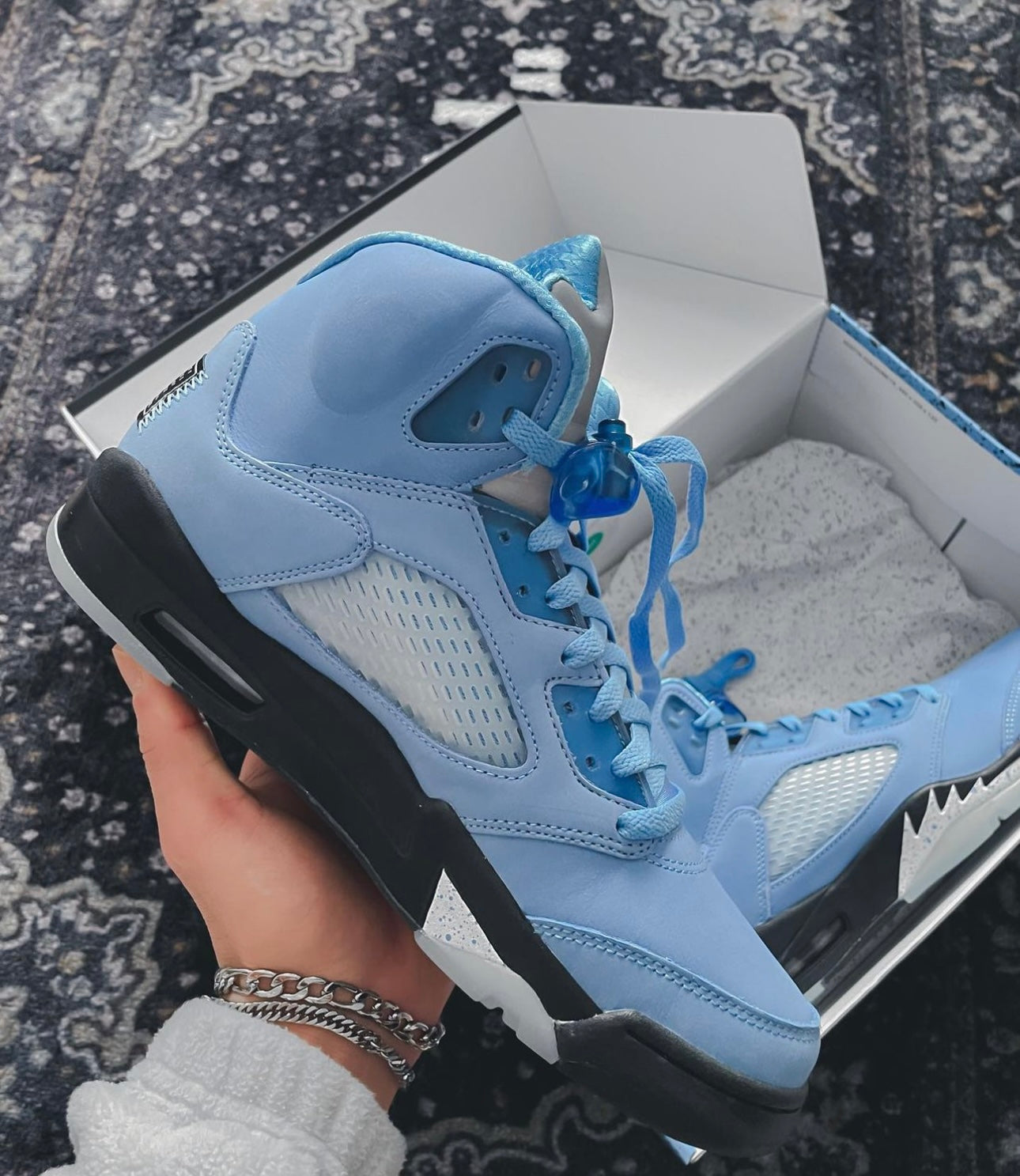 Air Jordan 5 SE “UNC”