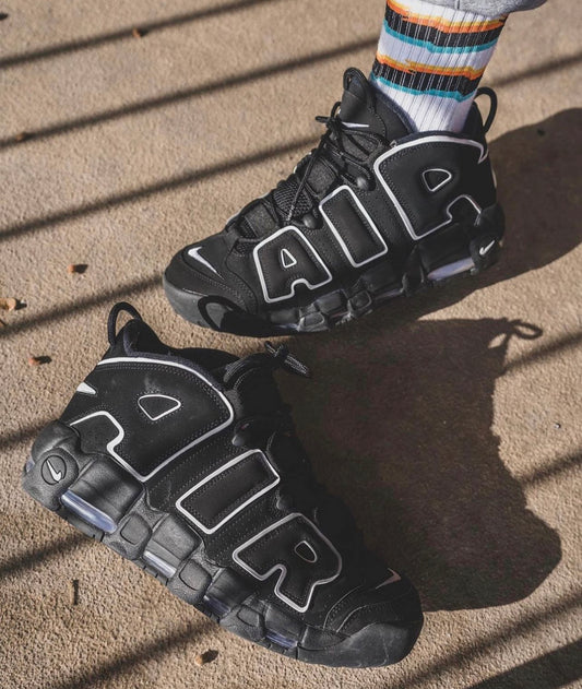 Air More Uptempo “Black/White”