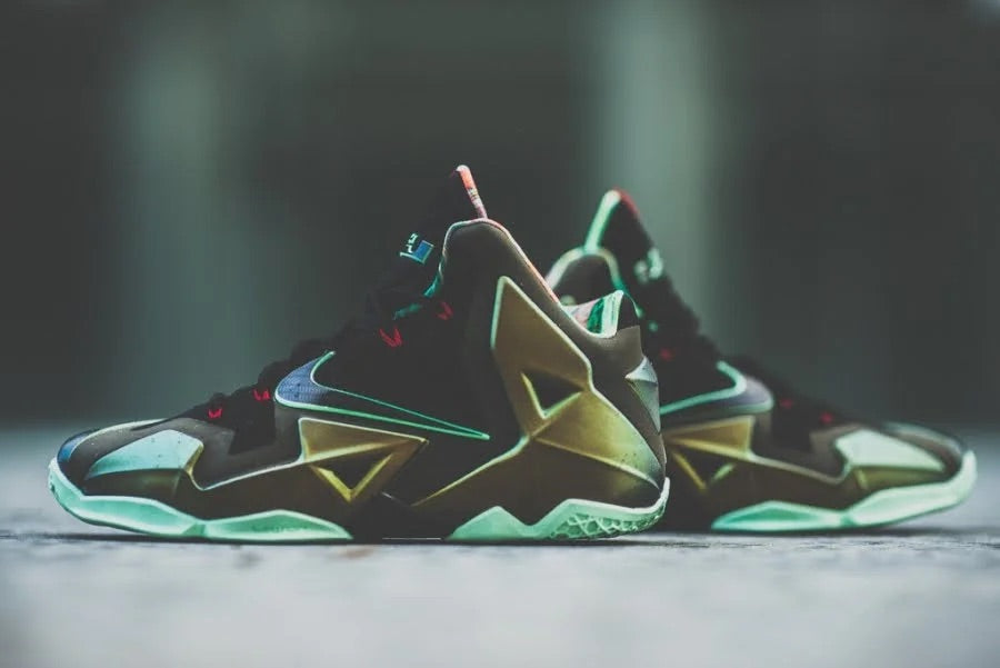 LeBron James 11 “Kings Pride”