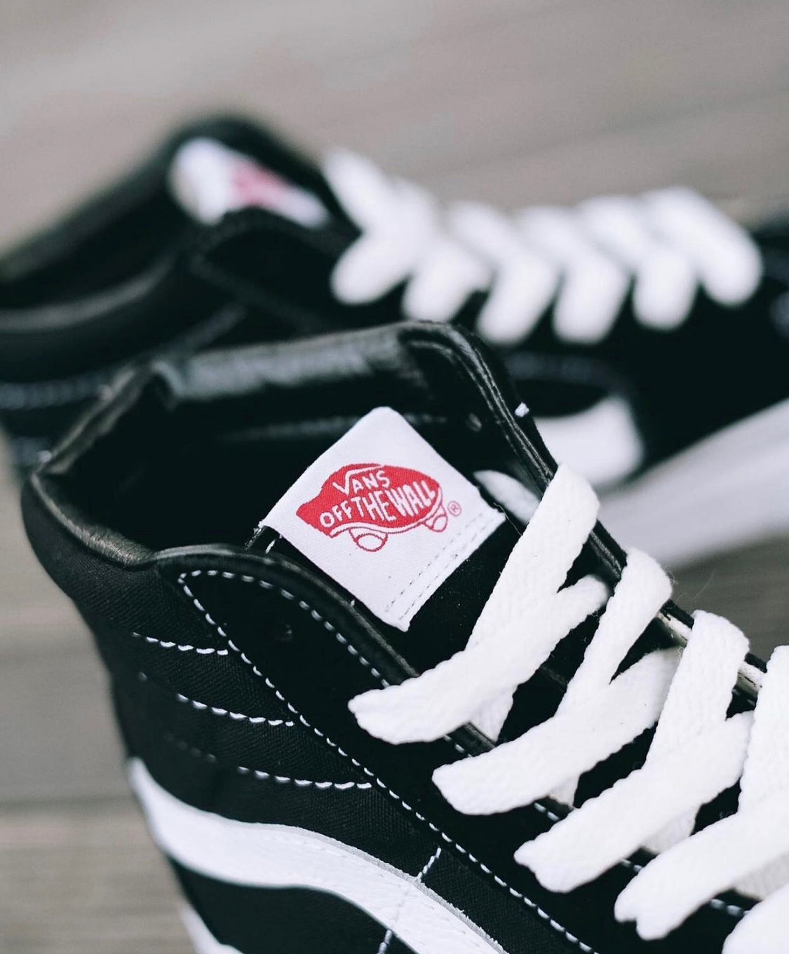Vans SK8 Hi “ Black White “