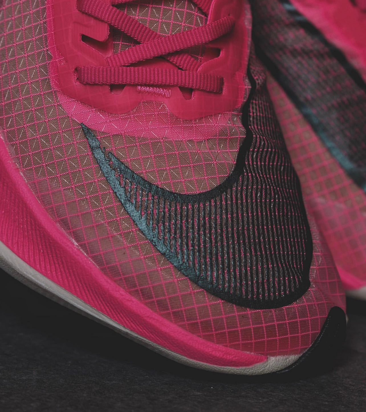 WMNS Zoom x Vaporfly Next% “Pink Blast”