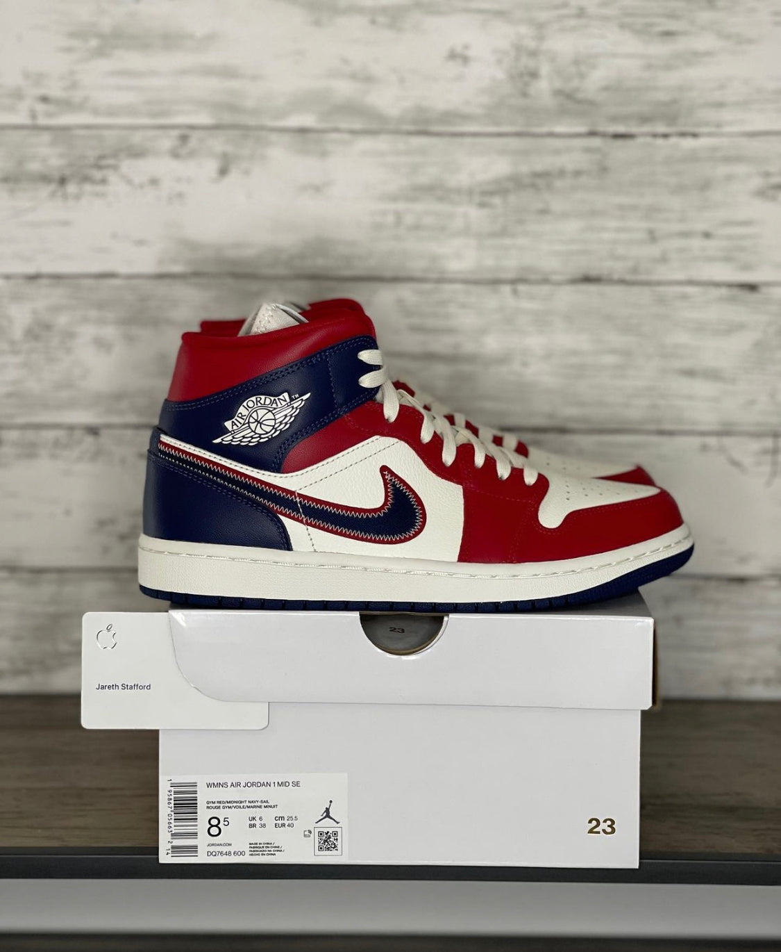 Air Jordan 1 Mid “ USA 2022 “