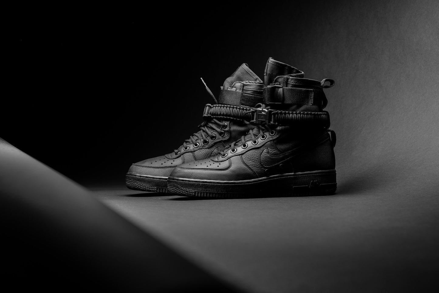 Airforce Special Field 1 SFl “ Triple Black ”