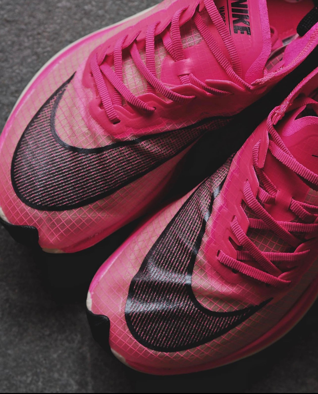 WMNS Zoom x Vaporfly Next% “Pink Blast”