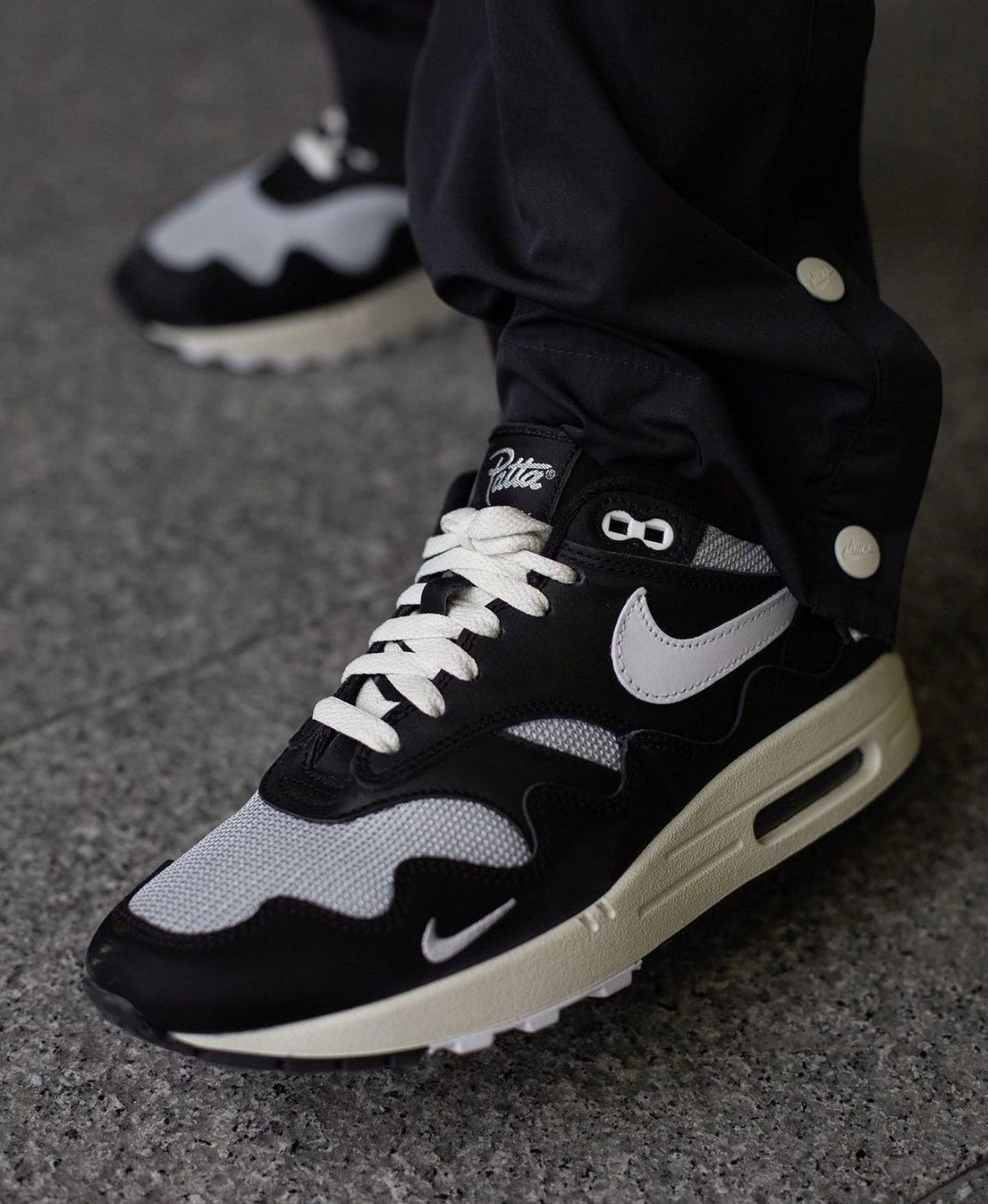 Patta x Airmax 1 The Wave “ Black / Silver “