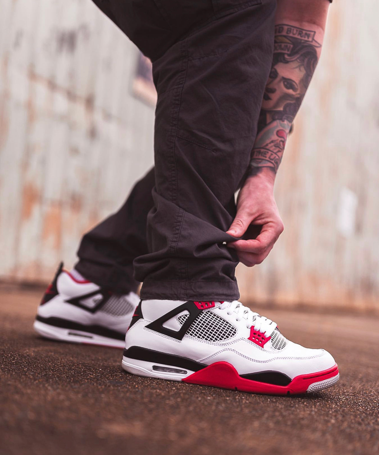 Air Jordan 4 Retro “Fire Red”