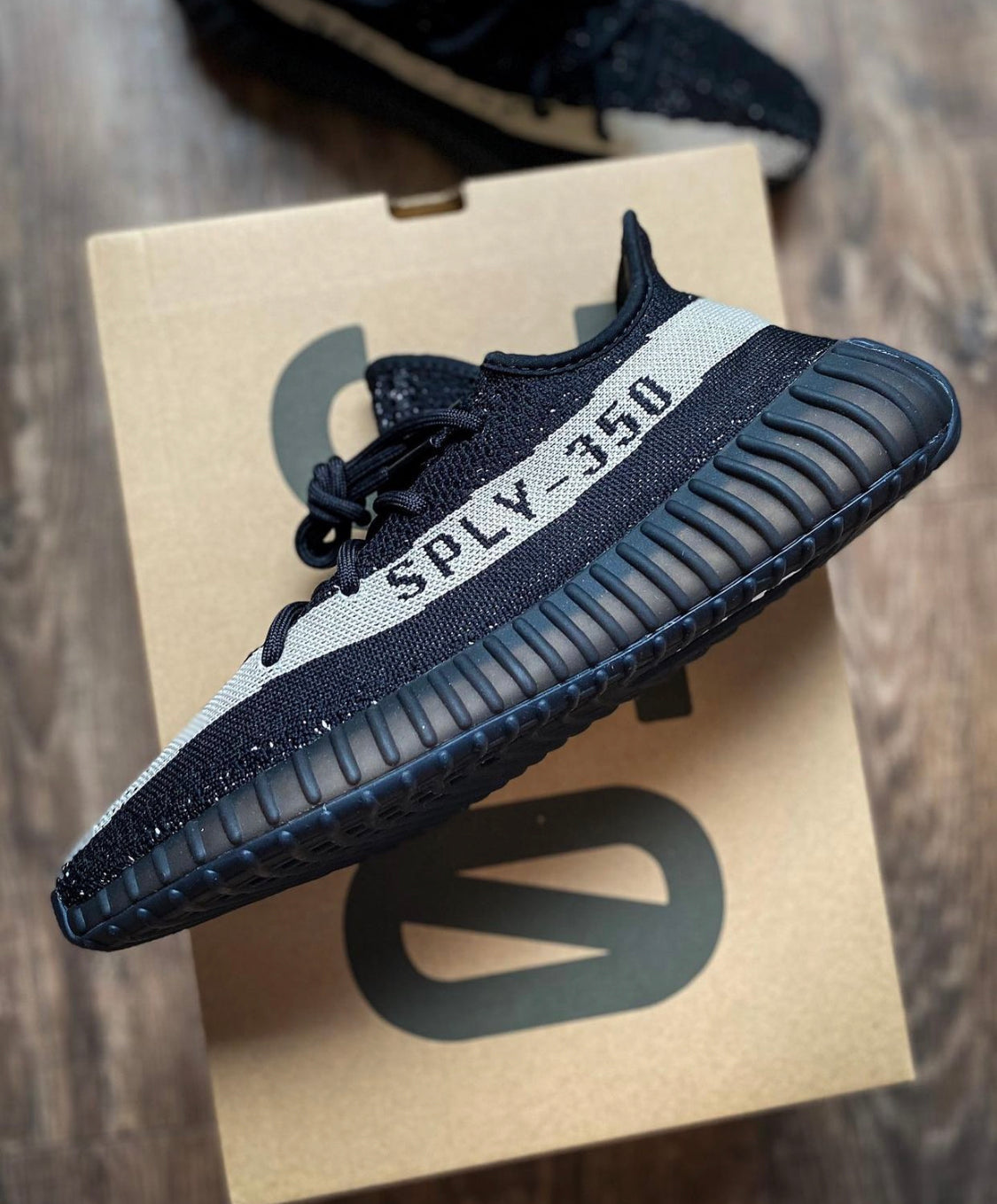 Yeezy Boost 350 V2 Oreo