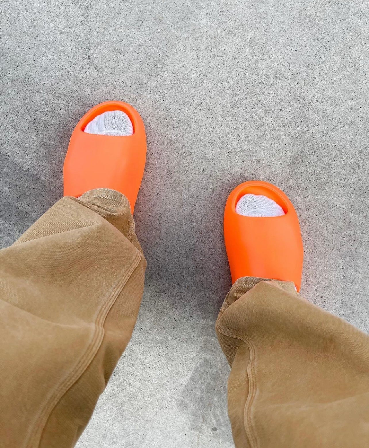 Yeezy Slides “Enflame Orange”