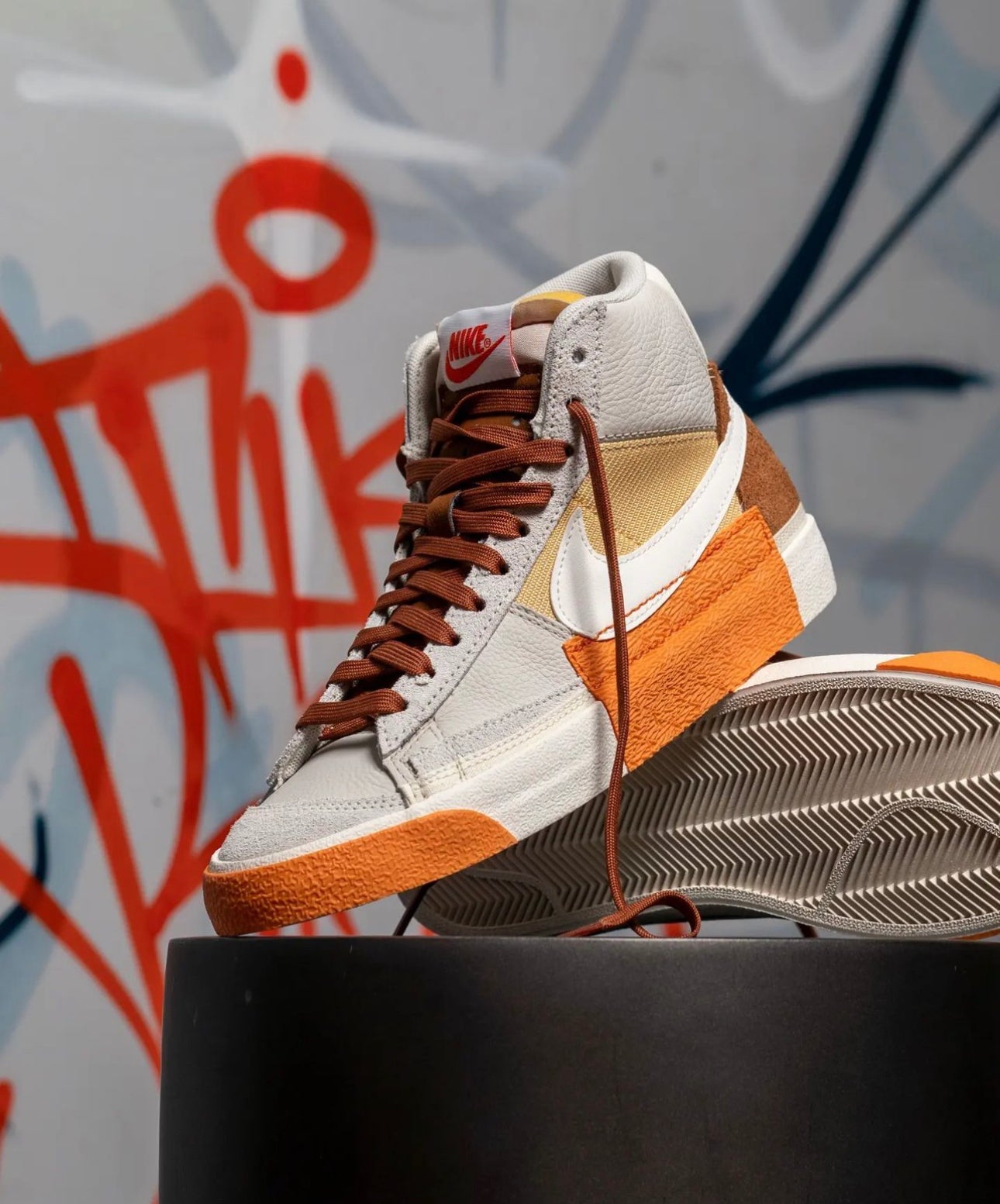 Blazer Mid Remastered “ Habanero Orange “