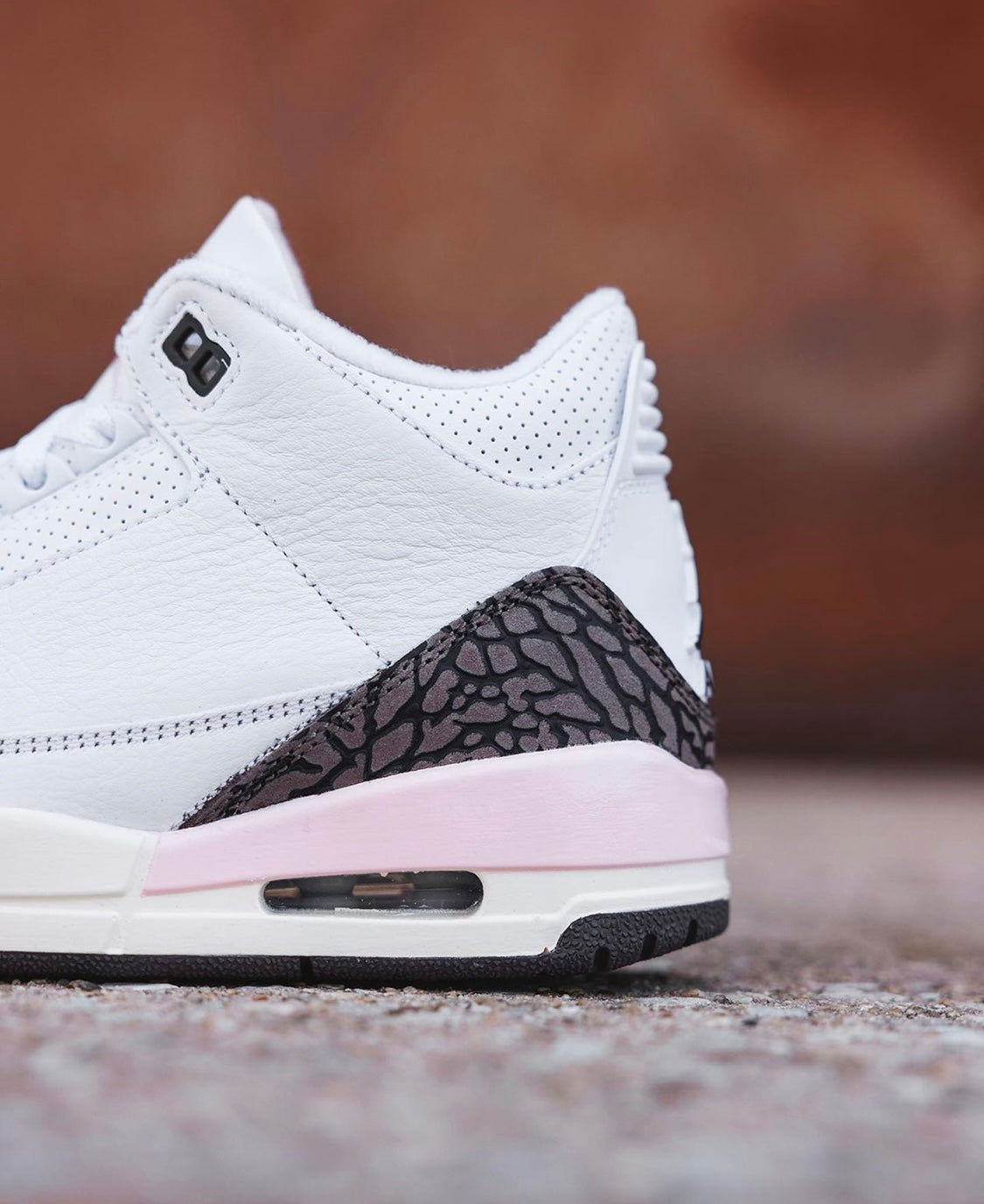 Air Jordan 3 “ Dark Mocha “