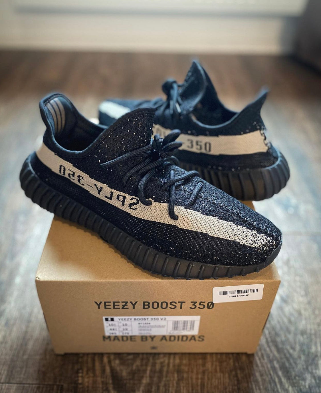 Yeezy Boost 350 V2 Oreo