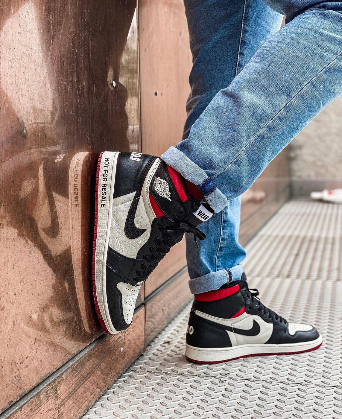 Air Jordan 1 Retro High Not for Resale Varsity Red