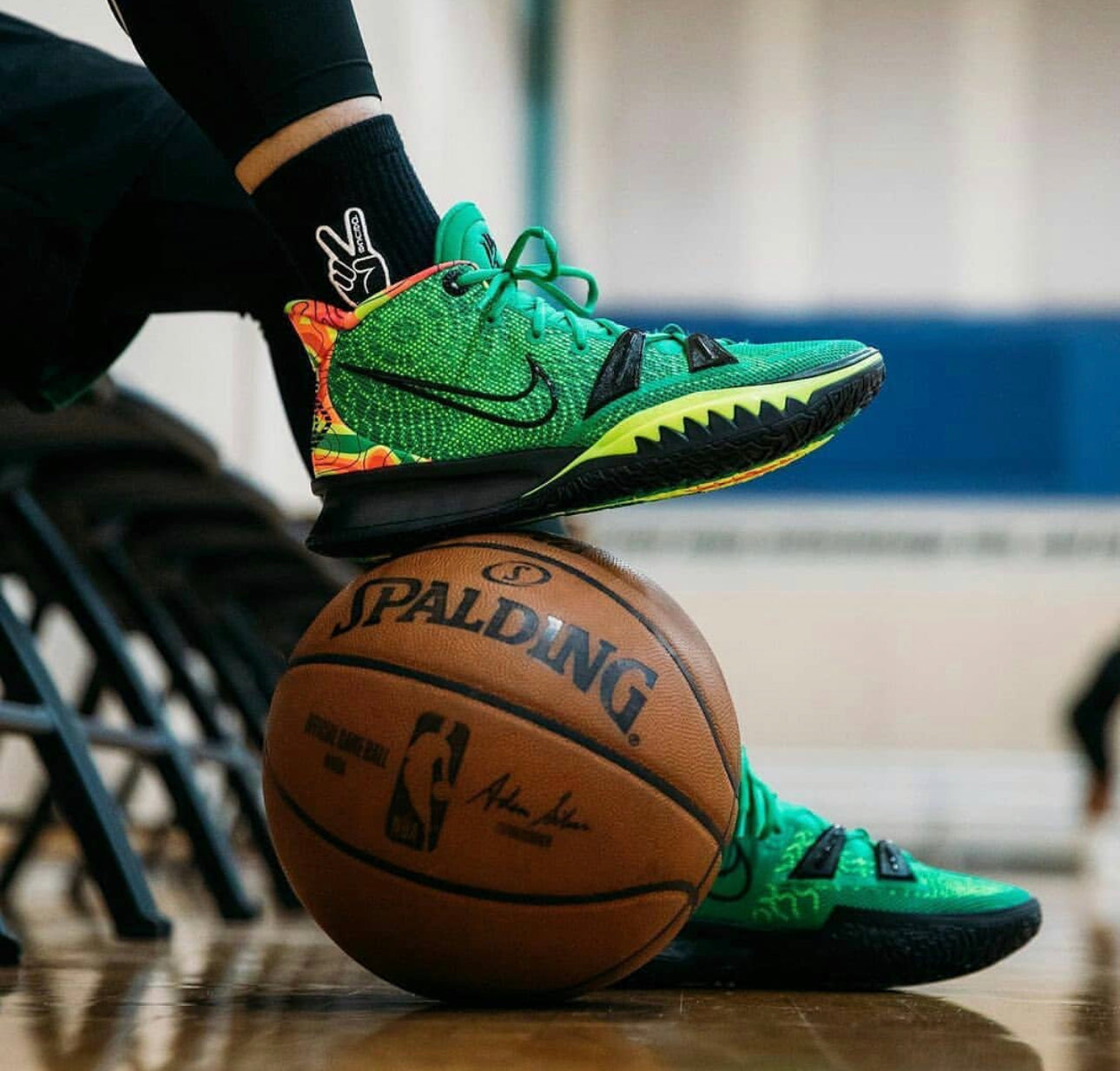 Kyrie Irving 7 EP “ Weatherman “