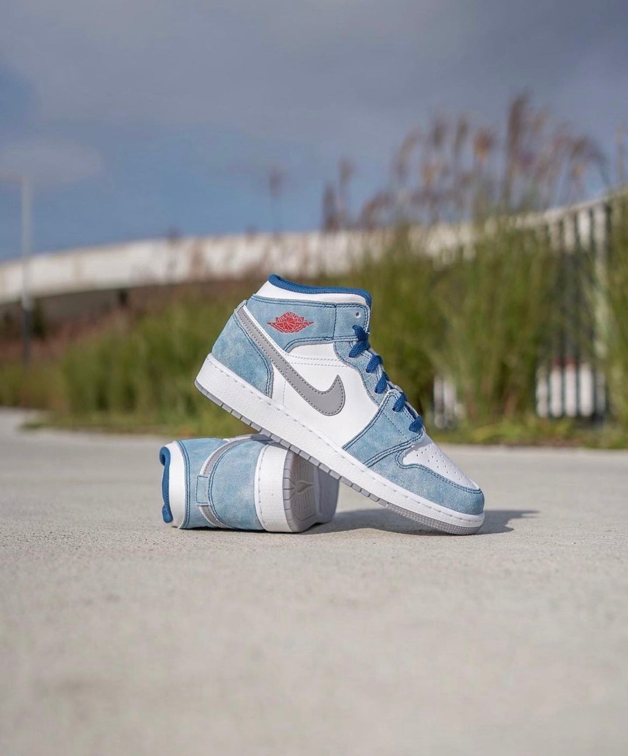 Air Jordan 1 Mid “ French Blue “