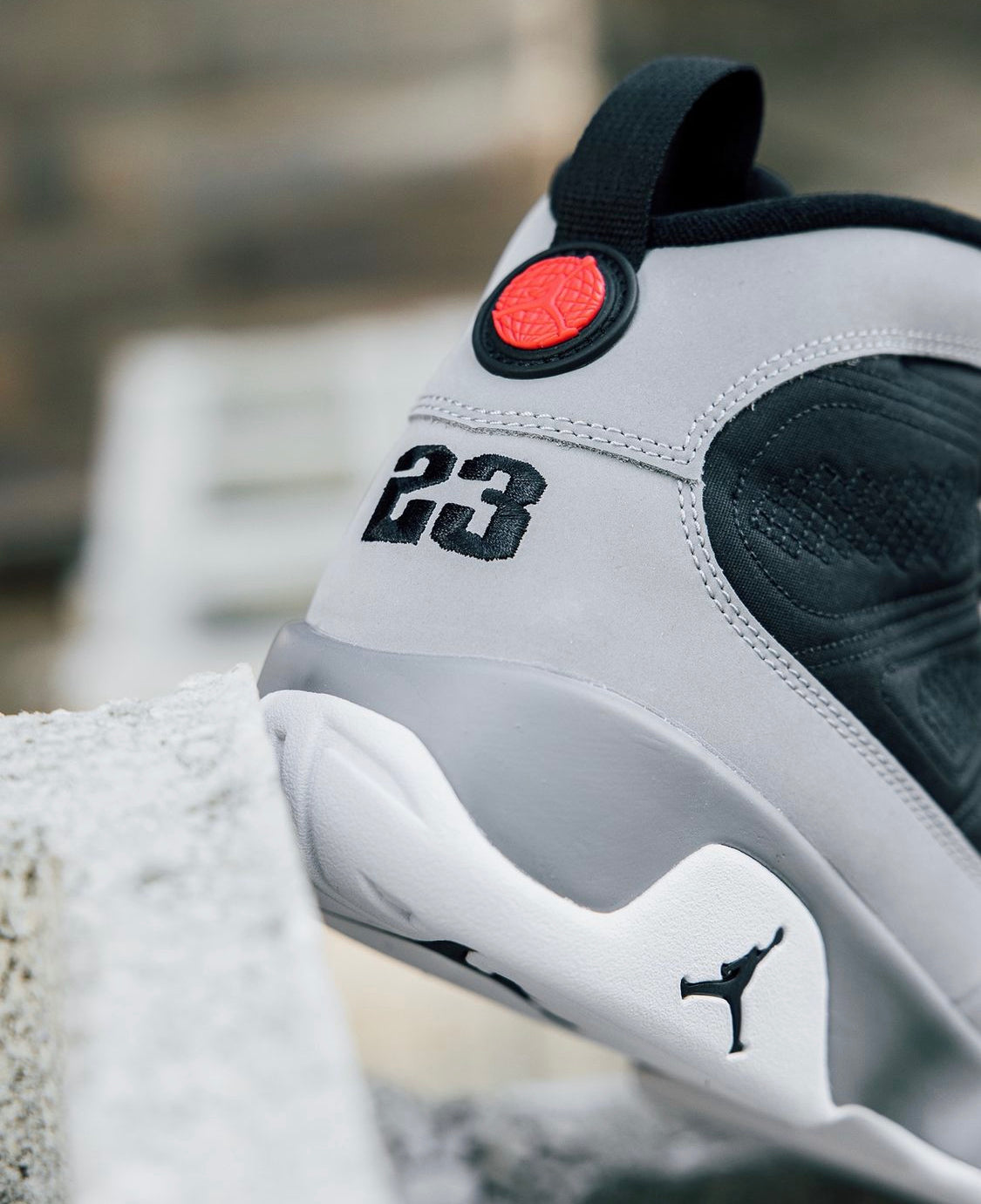 Air Jordan Retro 9 “ Particle Grey “