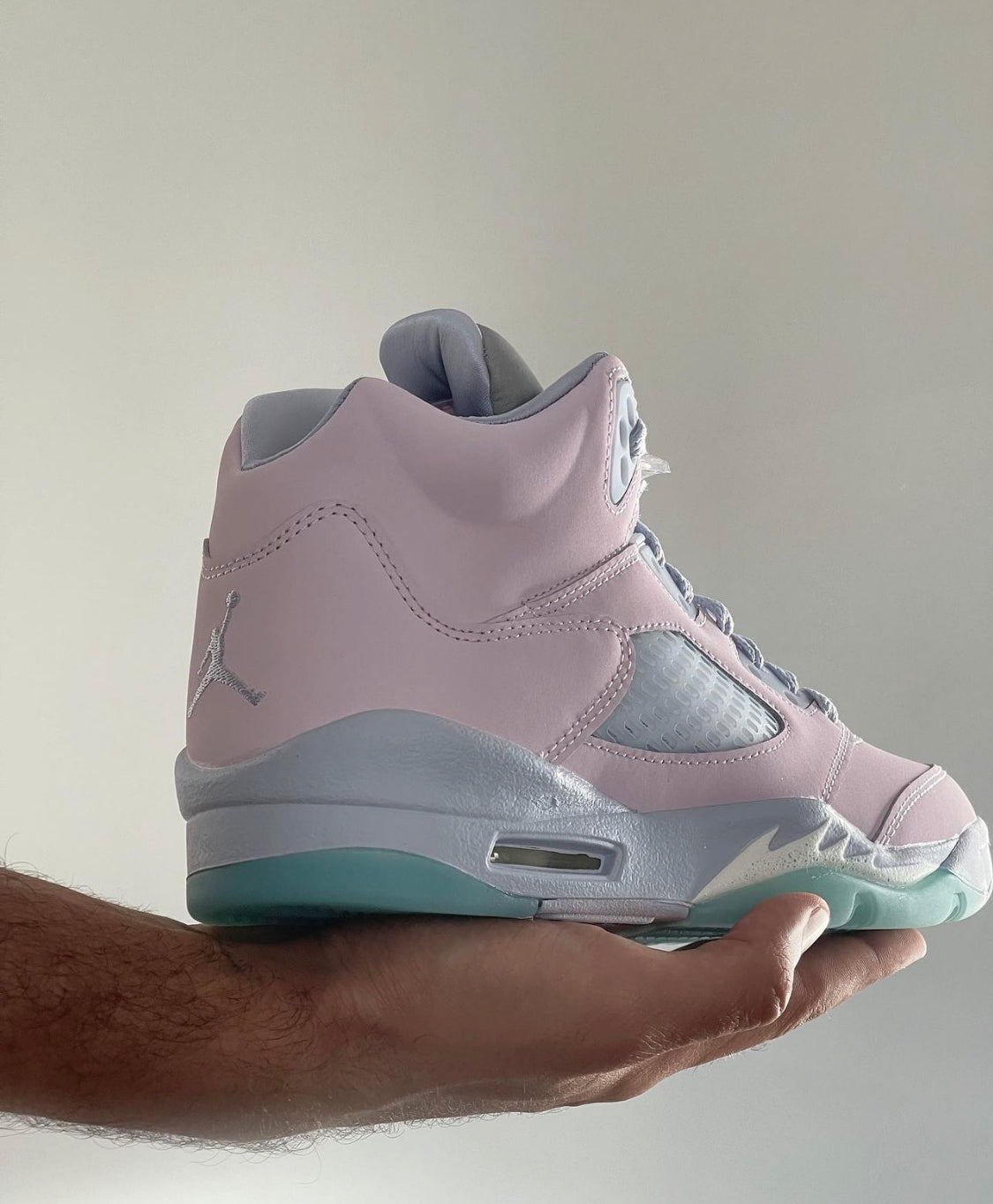 Air Jordan 5 Retro “ Easter “