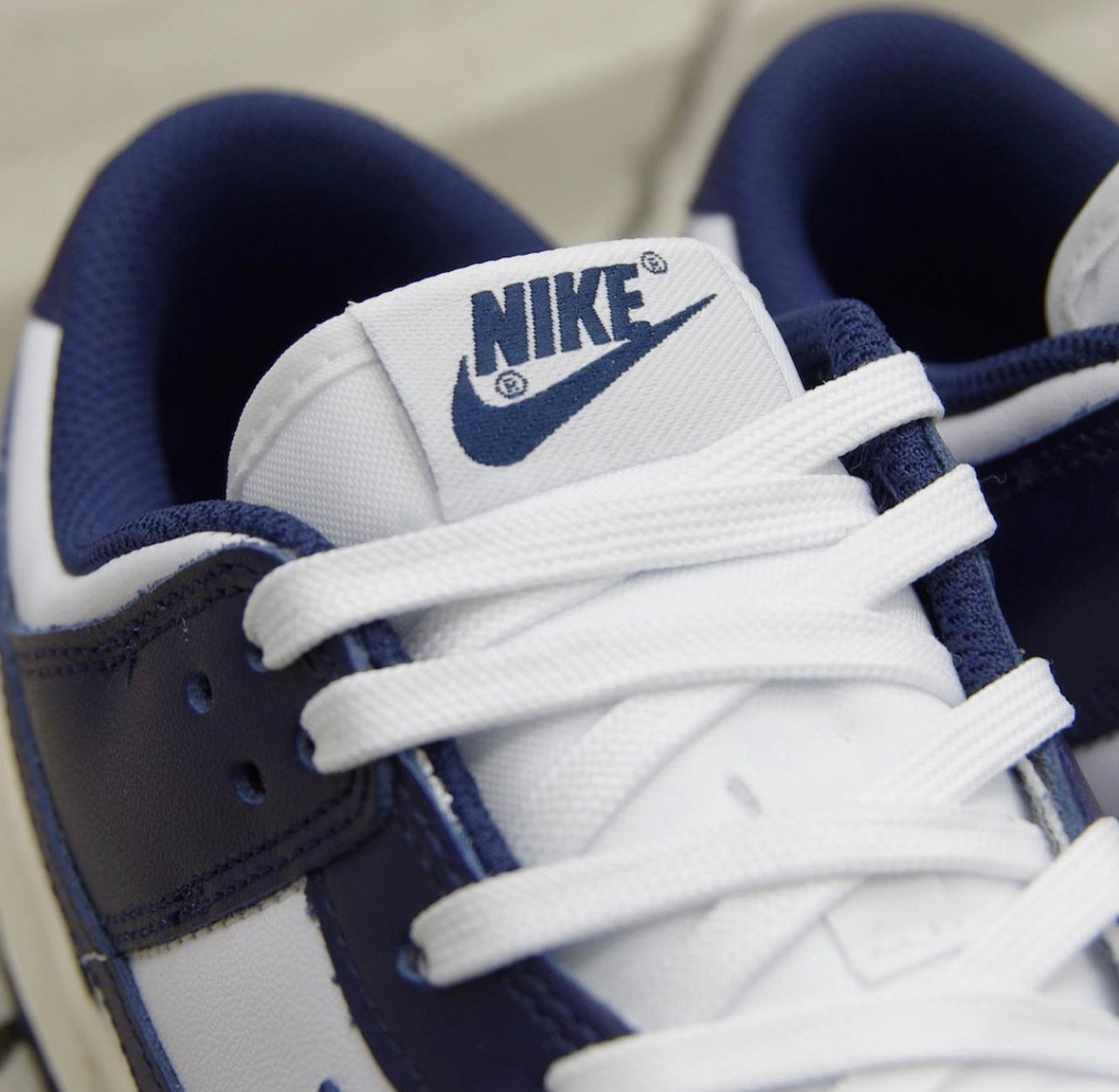 Sb Dunk Low “Vintage Navy”