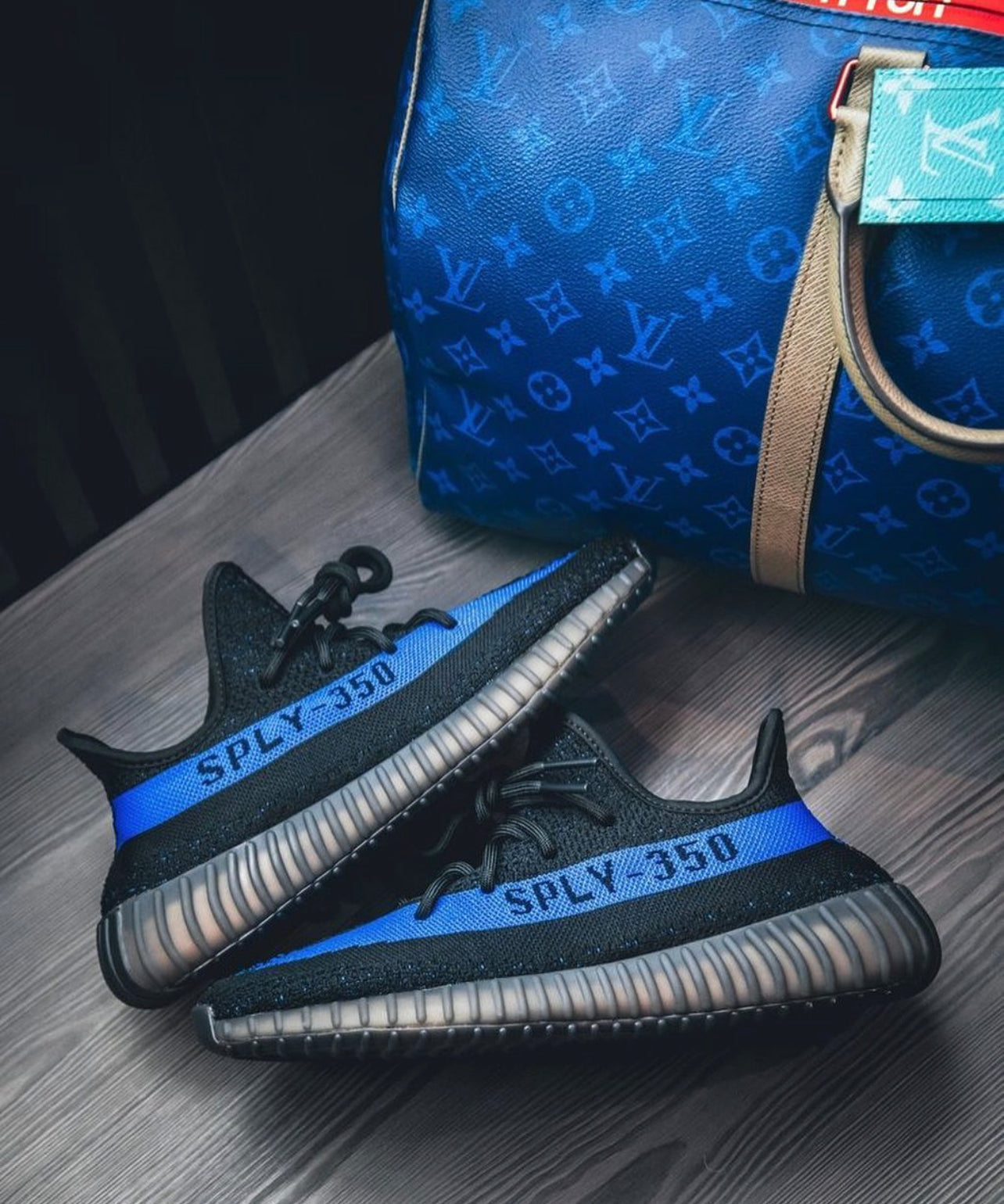 Yeezy Boost 350 V2 “ Dazzling Blue ”