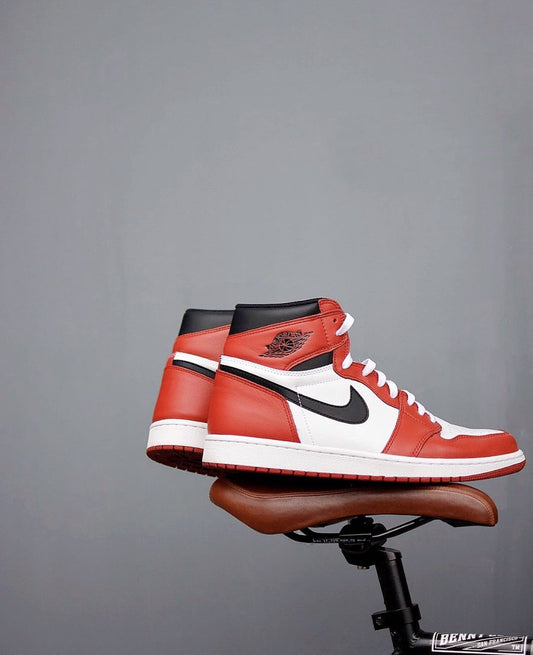 Air Jordan 1 High Retro Chicago