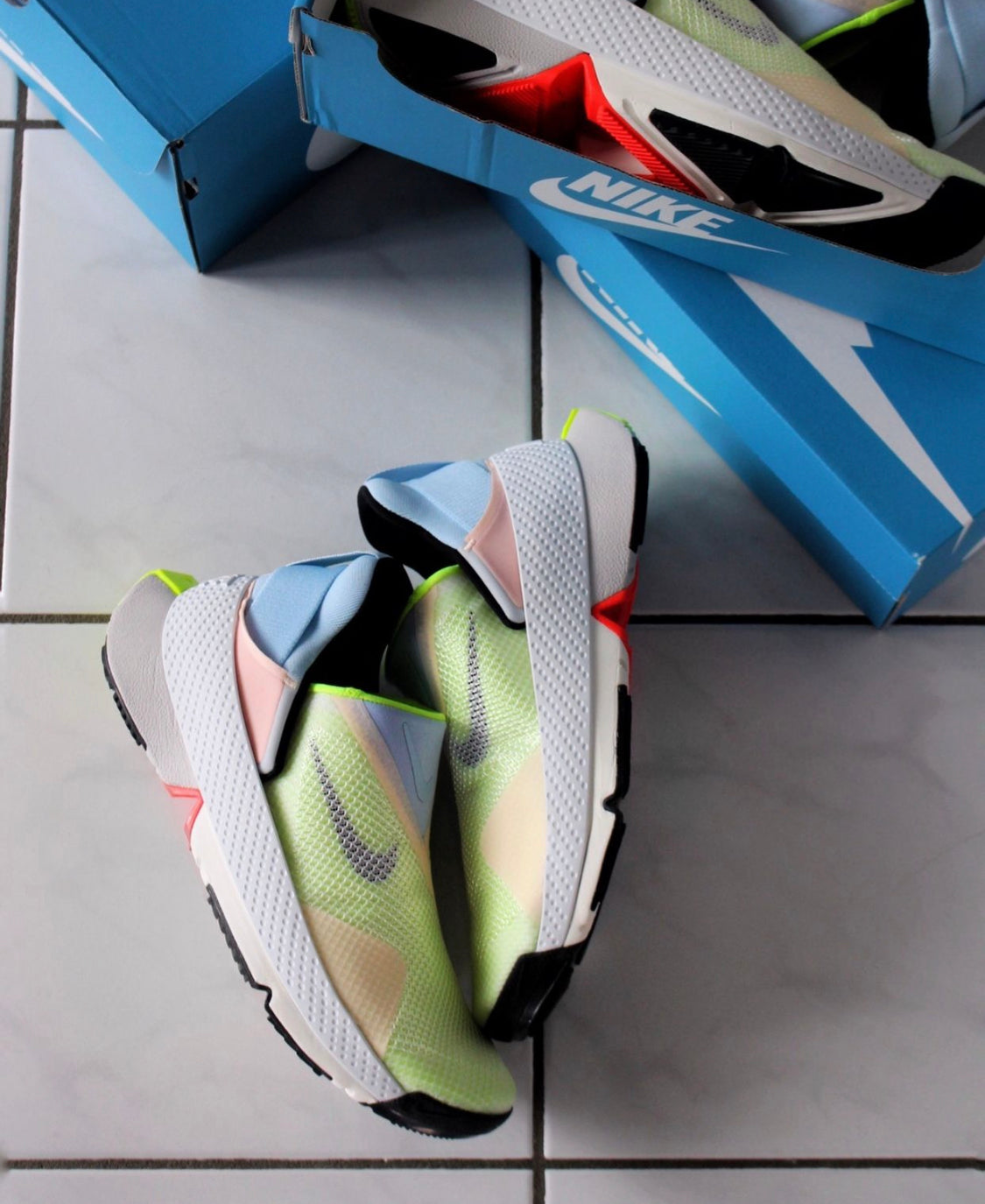 Go Flyease “ Slip on “