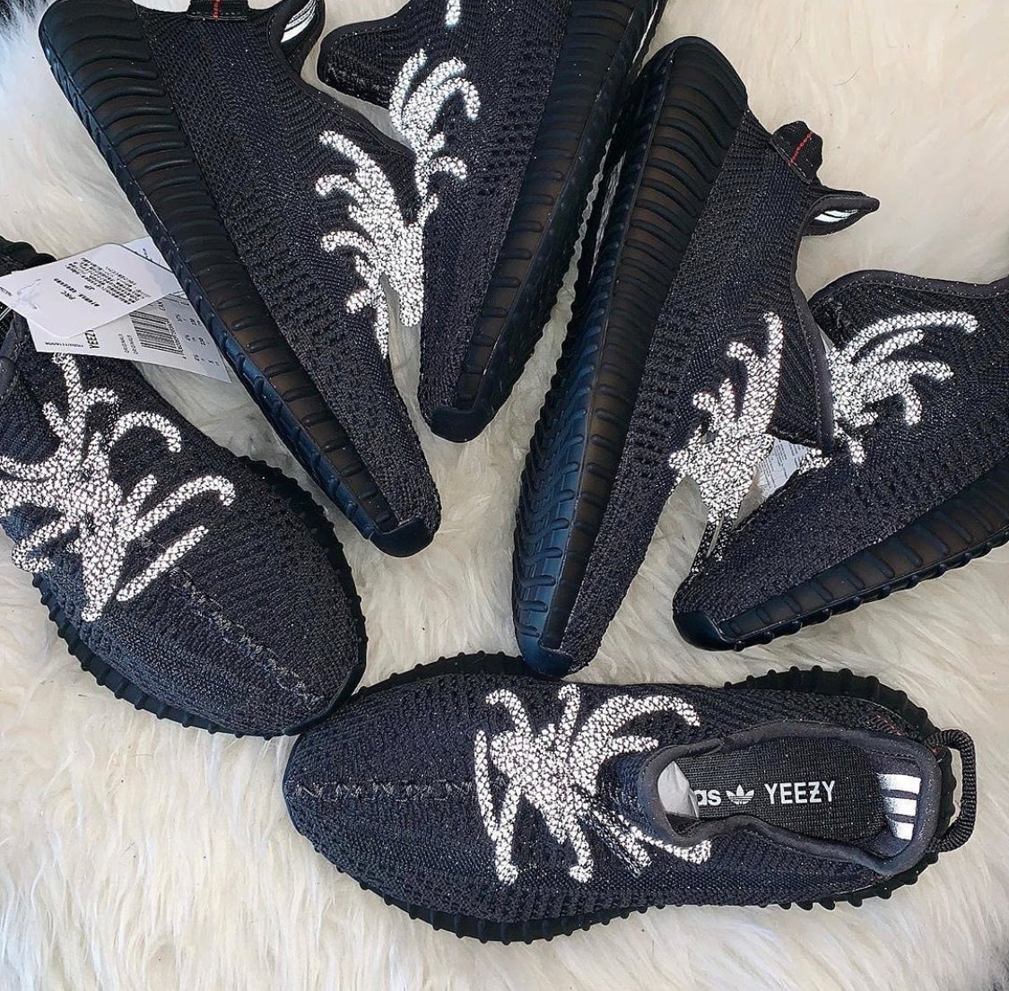 Yeezy Boost 350 V2 Static Black “Lace Reflectives”